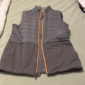 LuluLemon Gray Vest Like new